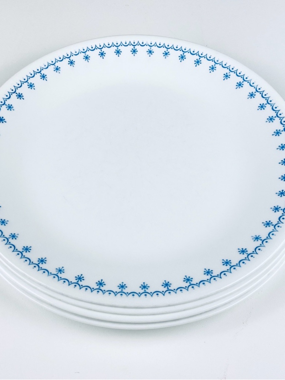 Corelle  Blue Snowflake Dinner Plates  with Blue Floral Border
Set of 5 -10.25”